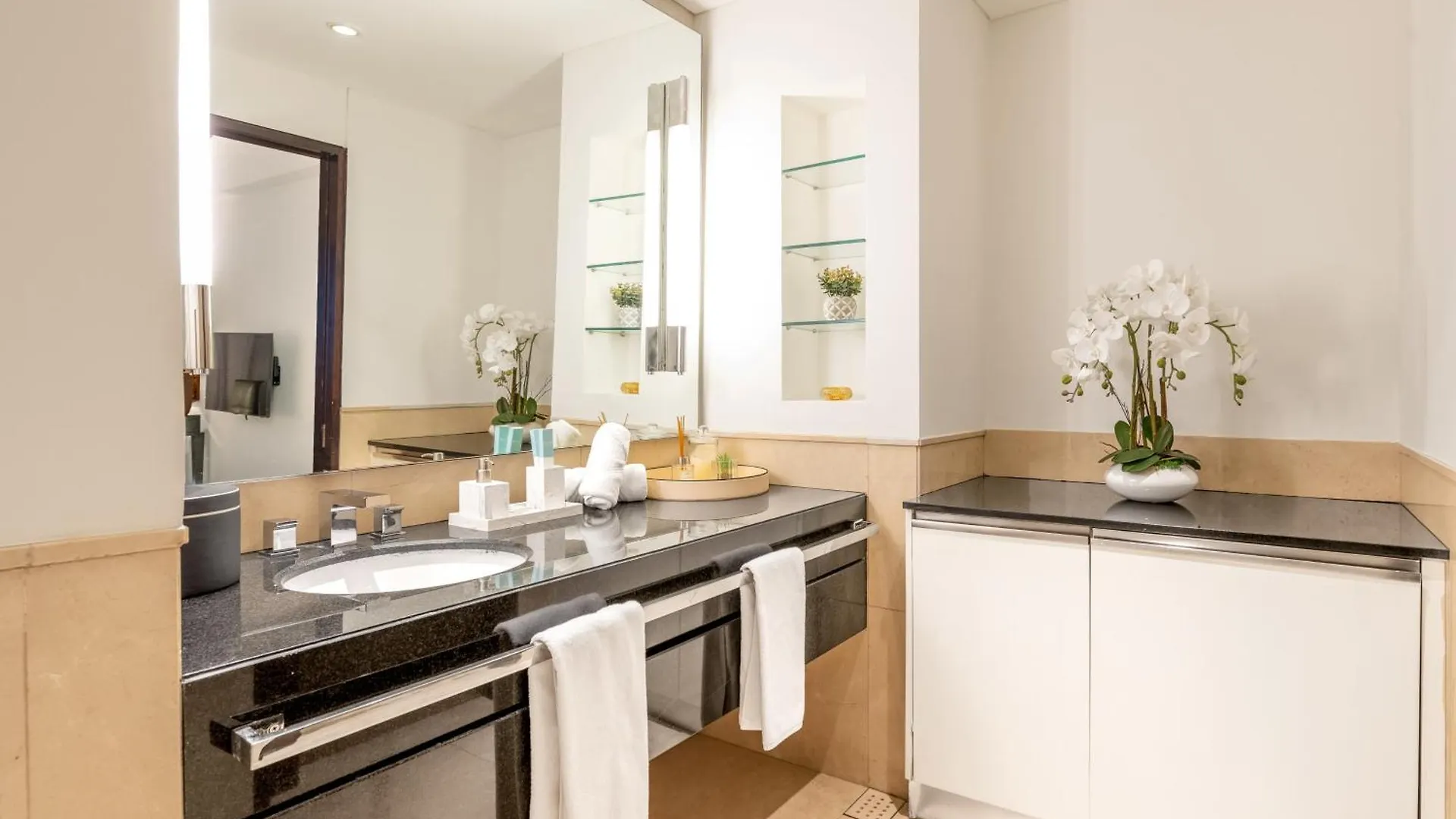 Emaar Residences Dubai Marina By Qstay - Address Dubai Marina 0*,  United Arab Emirates